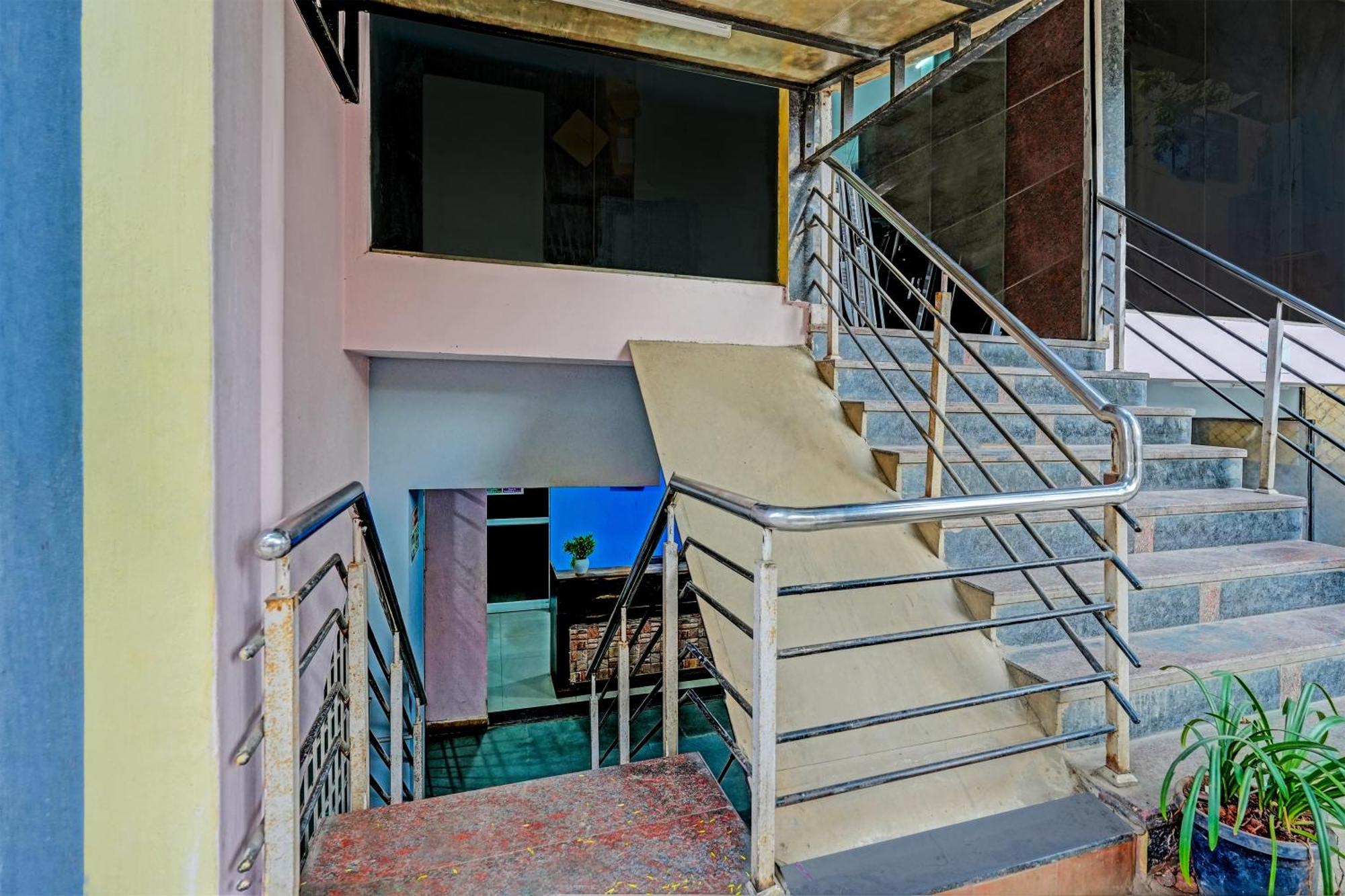 Hotel O Skylark Service Apartment Бангалор Екстериор снимка